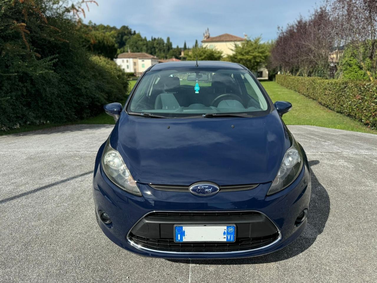 Ford Fiesta 1.4 TDCi Titanium 68 CV – Anno 2009 – neopatentati