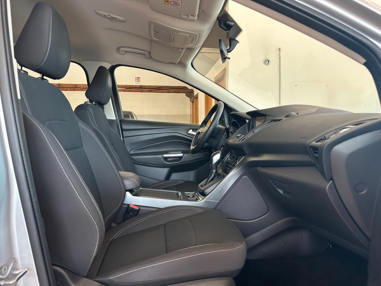 FORD KUGA 2.0TDCI 120CV POWERSHIFT BUSINESS *NEOPATENTATI*CARPLAY*NAVI*