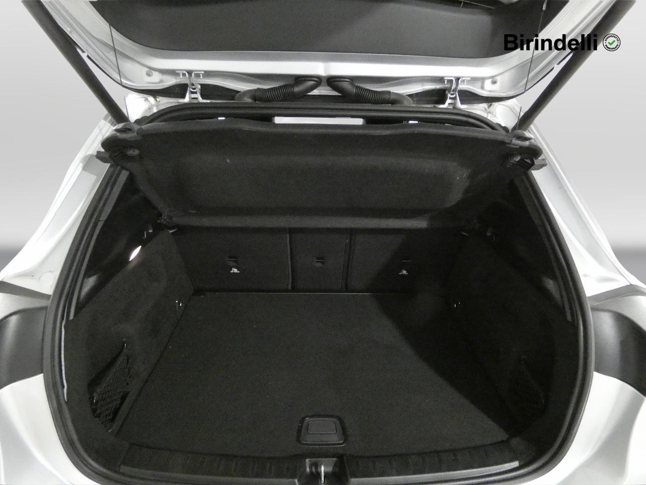 Mercedes-Benz GLA (H247) - GLA 200 d Automatic Premium