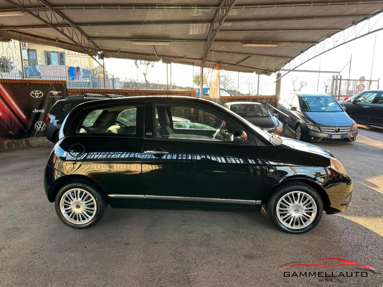 Lancia Ypsilon 1.2 Diva 69cv