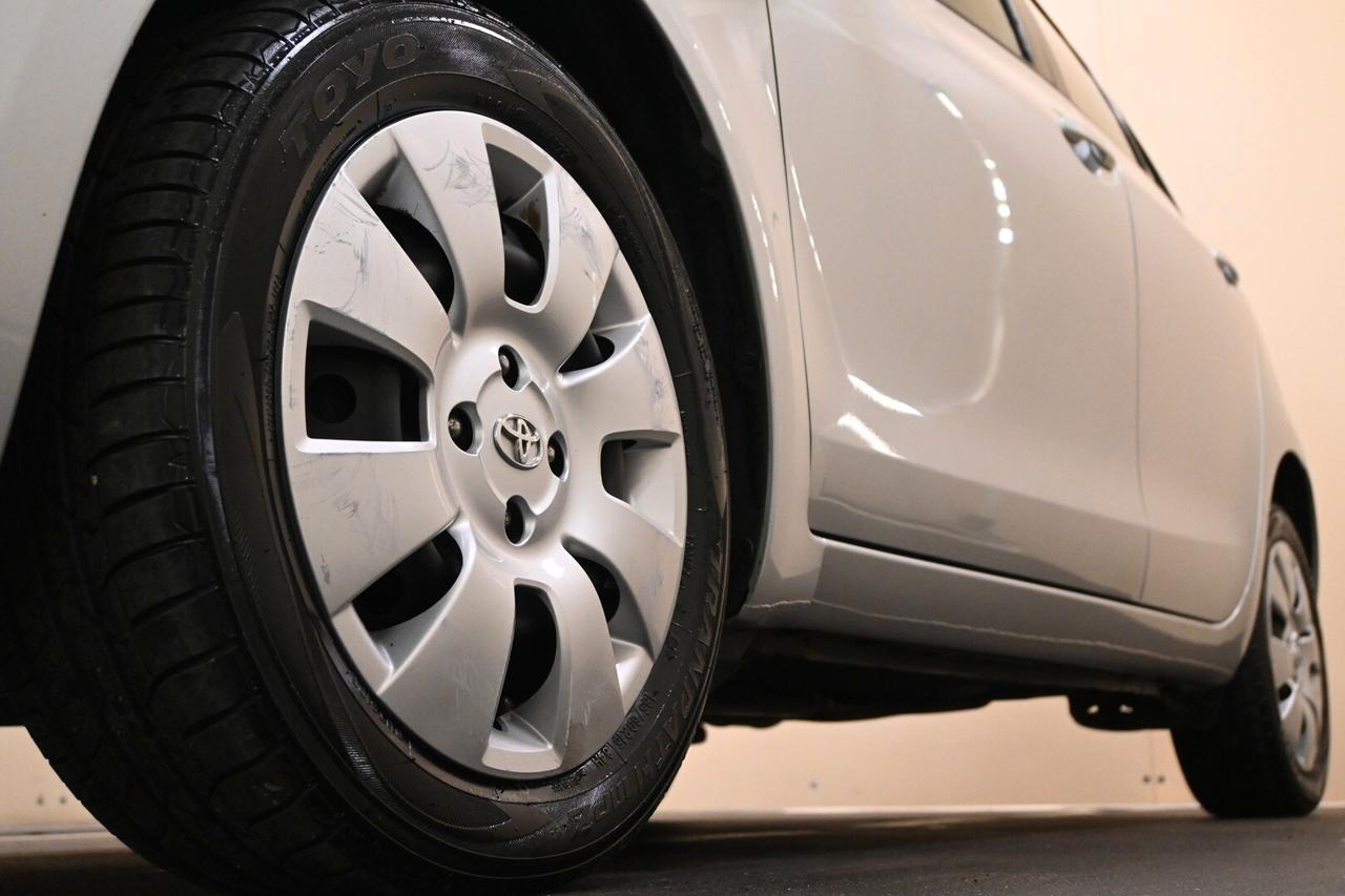 TOYOTA Yaris 2ª serie Yaris 1.0 5 porte