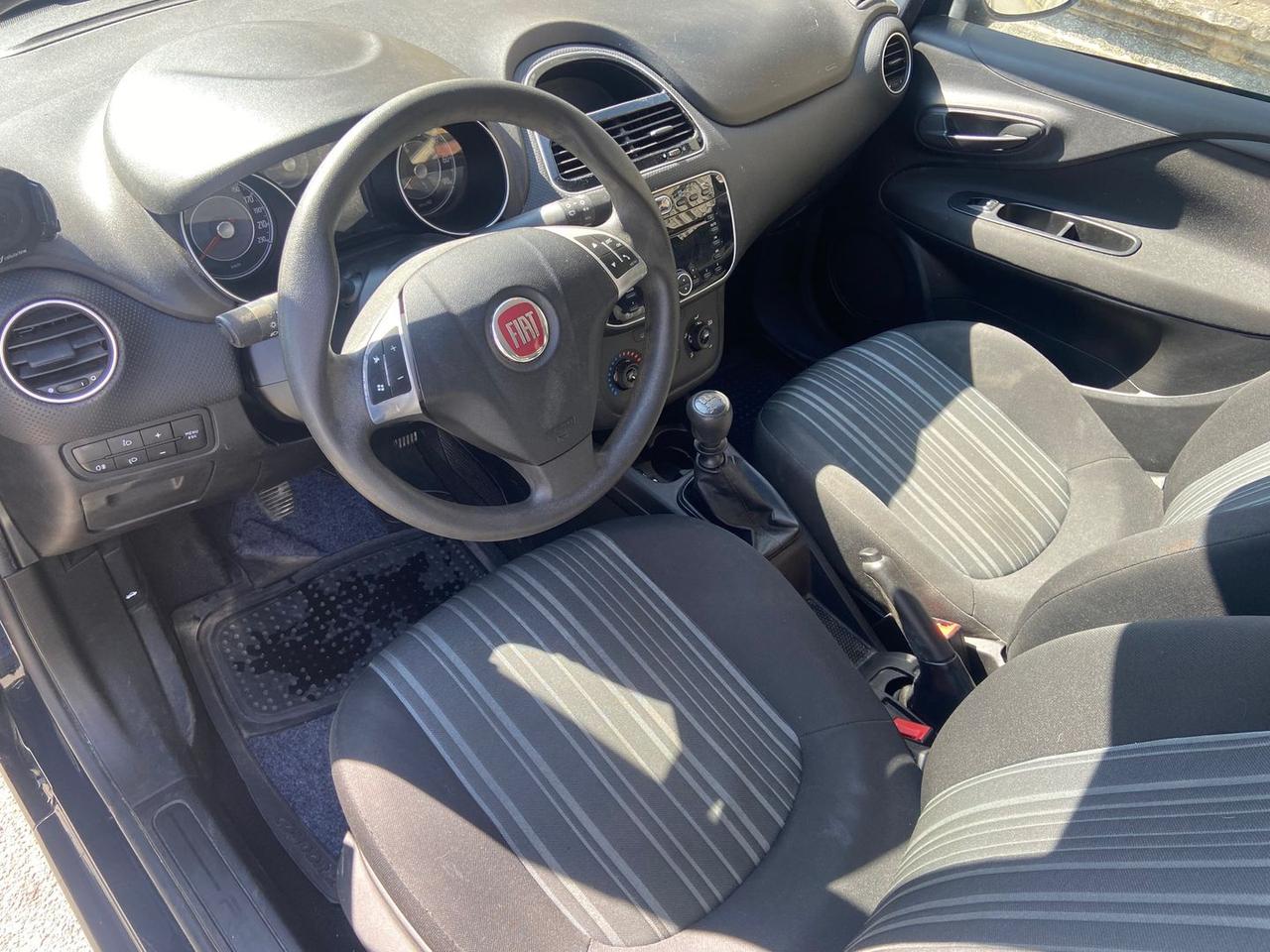 Fiat Punto Evo 1.4 Blue&Me