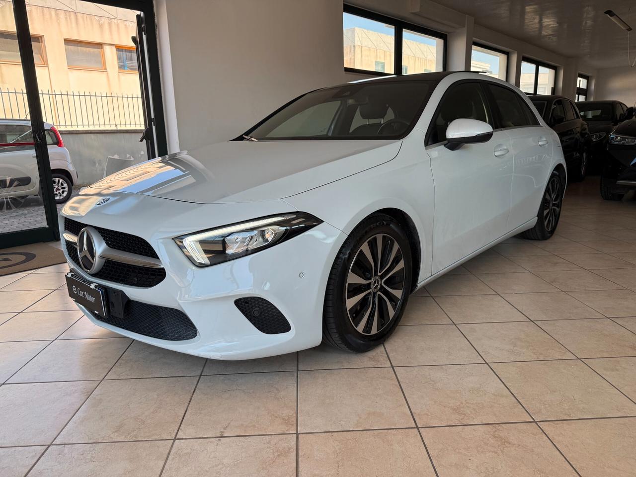 Mercedes-benz A 180 d Automatic Sport Tetto Pelle CarPlay F1 Navi