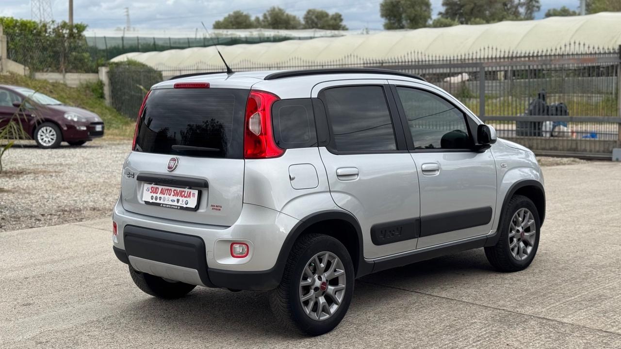 Fiat Panda 1.3 MJT 95 CV S&S 4x4 Trekking