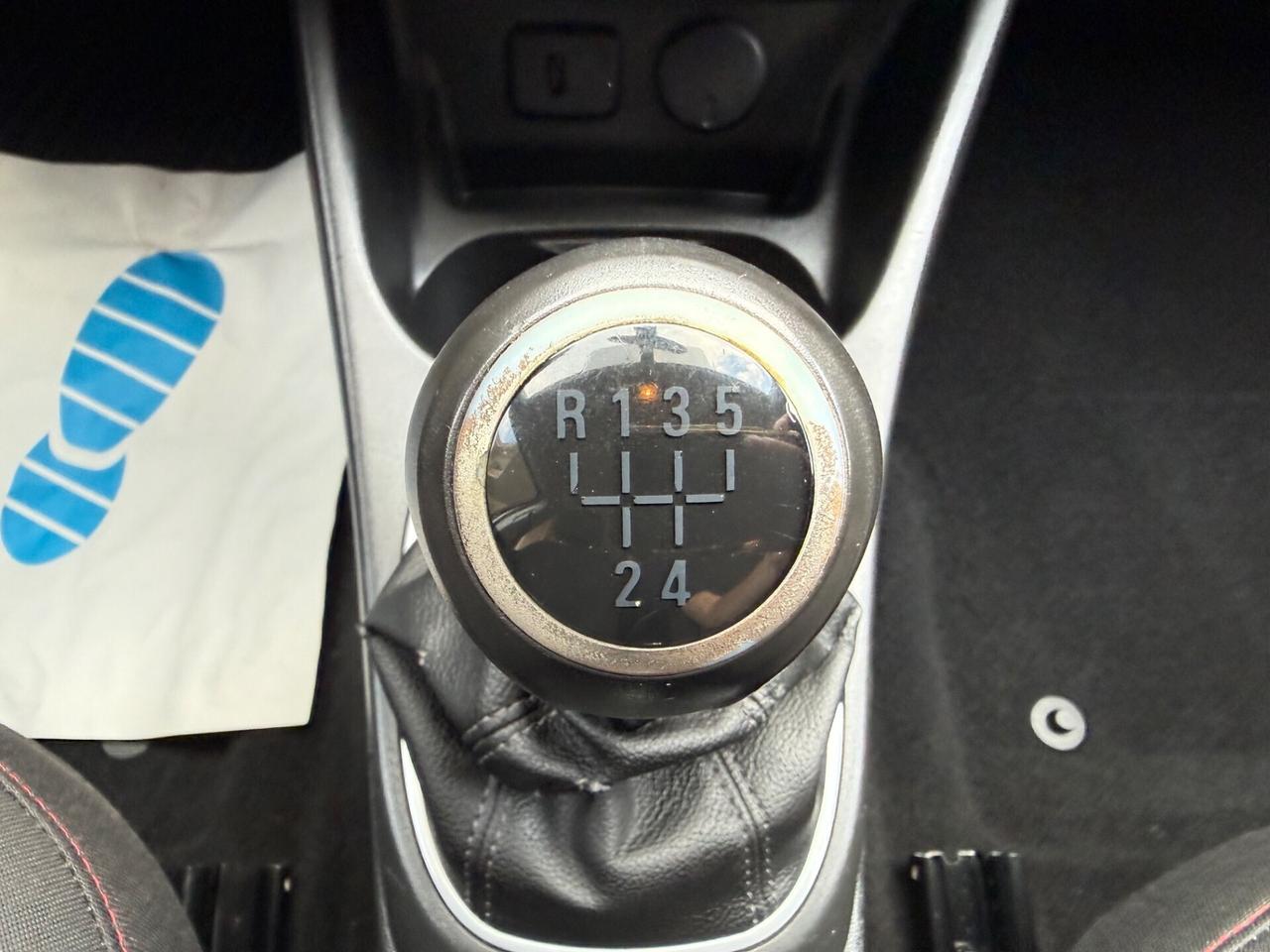 Opel Corsa 1.2 Benzina/Gpl - Neopatentati