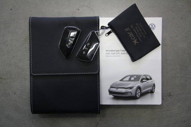 VOLKSWAGEN Golf Life 1.0 eTSI 110 CV DSG