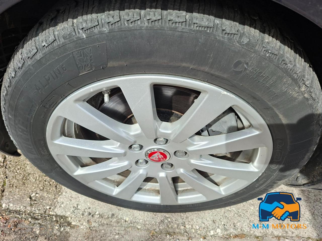 Jaguar XE Berlina XE 2.0d i4 Prestige Business edition 180cv auto my18