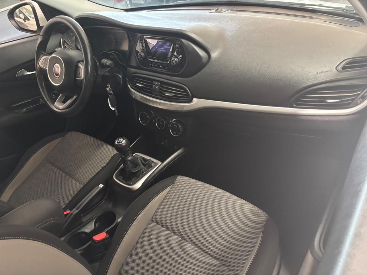 Fiat Tipo 1.4 BENZINA Lounge OK NEOPATENTATI