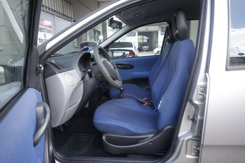 FIAT Punto FIAT Punto Punto 5p 1.2 ELX ANNO 2002