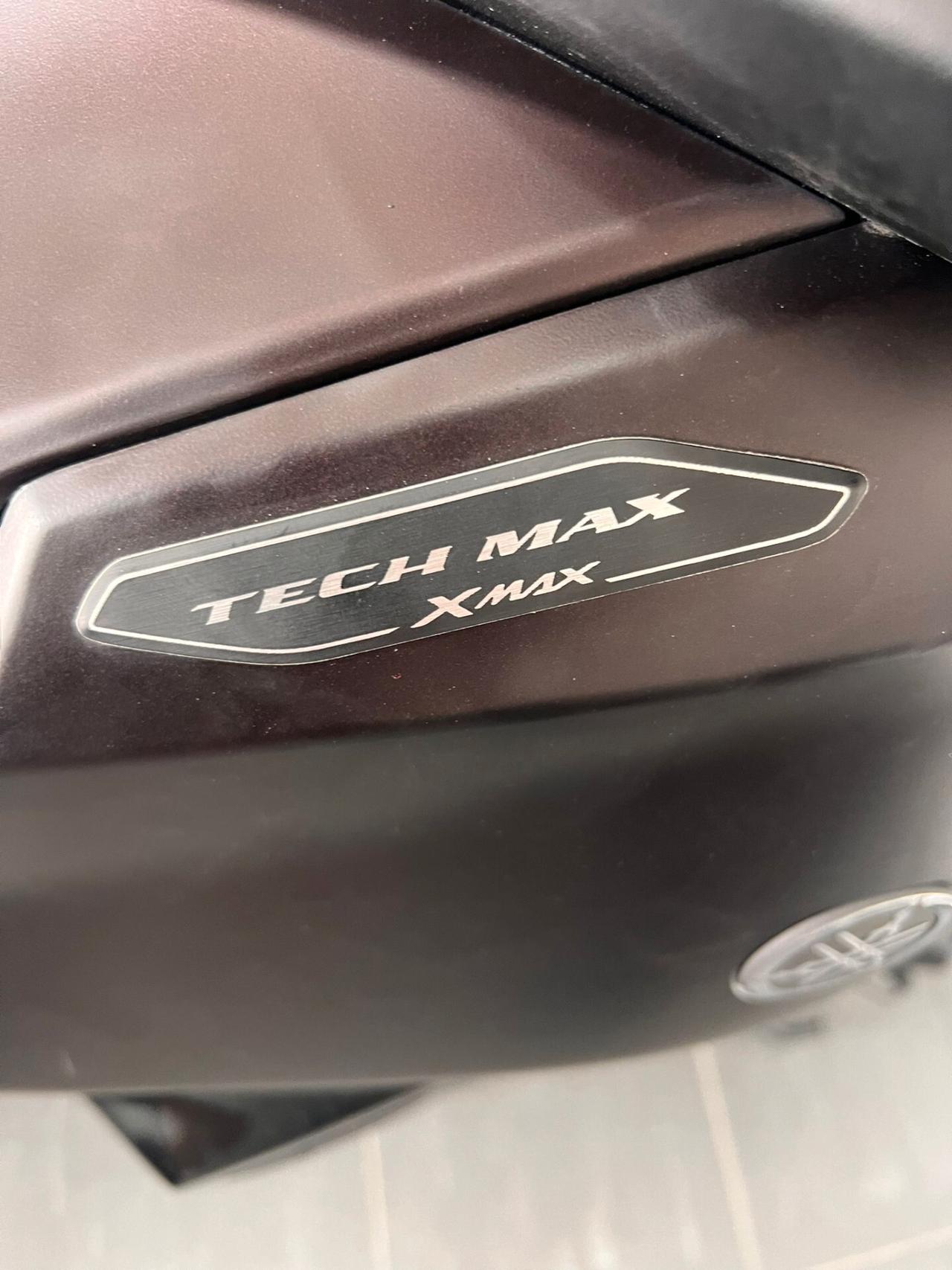 Yamaha X-Max 300