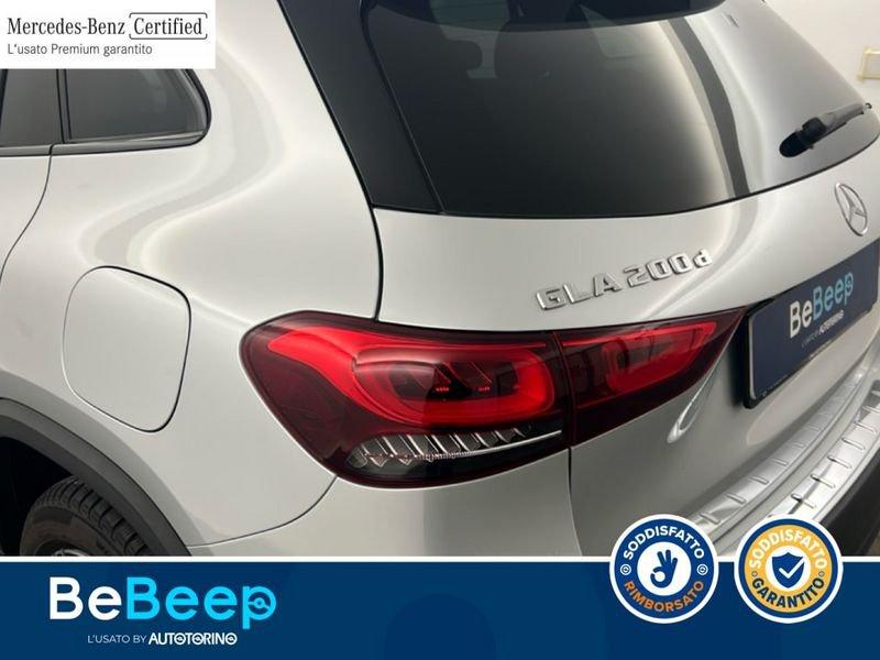 Mercedes-Benz GLA 200 D PREMIUM AUTO