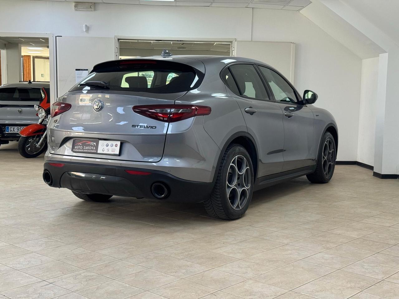 Alfa Romeo Stelvio 2.2 Turbodiesel 190 CV AT8 Q4 Sprint