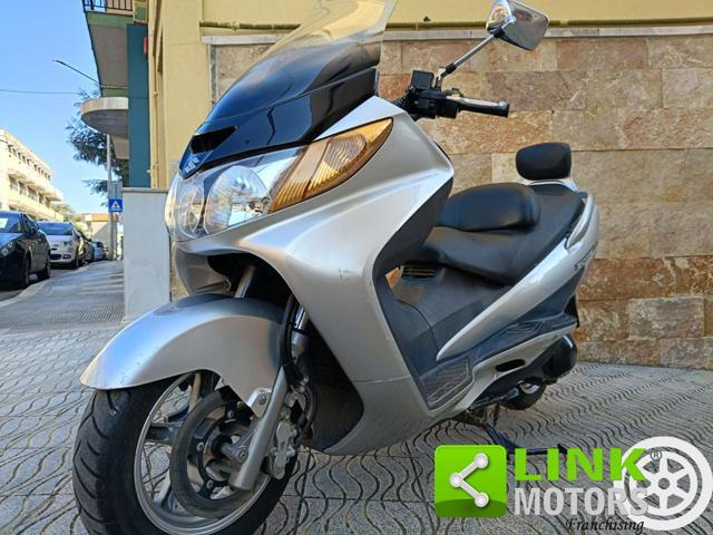 SUZUKI Burgman AN 400 S