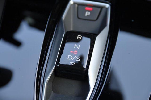AUDI S3 SPB TFSI 333 CV quattro S tronic sport attitude
