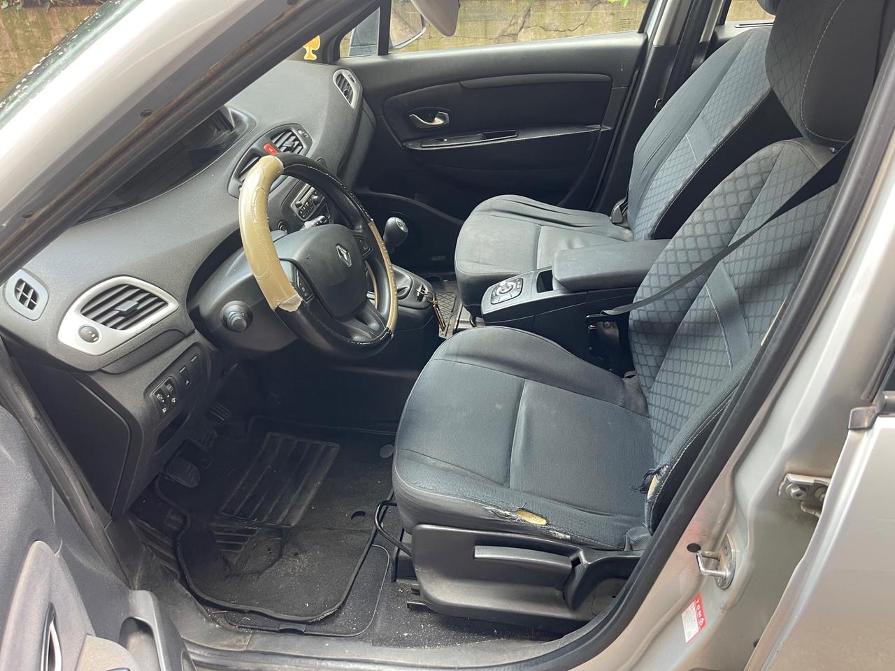 Renault Scenic Scénic X-Mod 1.5 dCi 110CV Dynamique