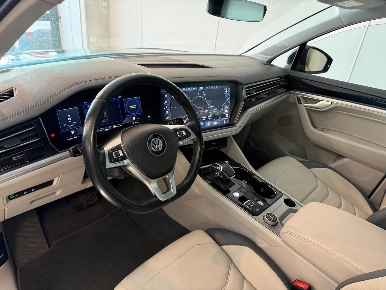 VOLKSWAGEN TOUAREG 3.0 V6 ADVANCED 231CV - FULL LED, VIRTUAL COCKPIT, PELLE