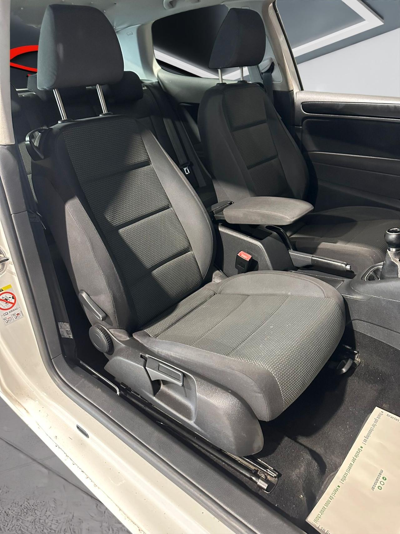Volkswagen Golf 1.6 TDI Comfortline BLUEMOTION TECH