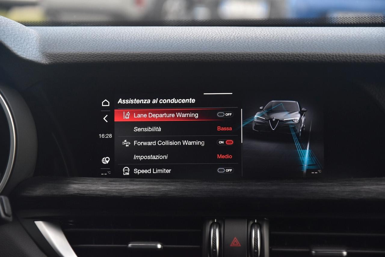 Alfa Romeo Stelvio 2.2 Turbodiesel 160cv AT8 Super