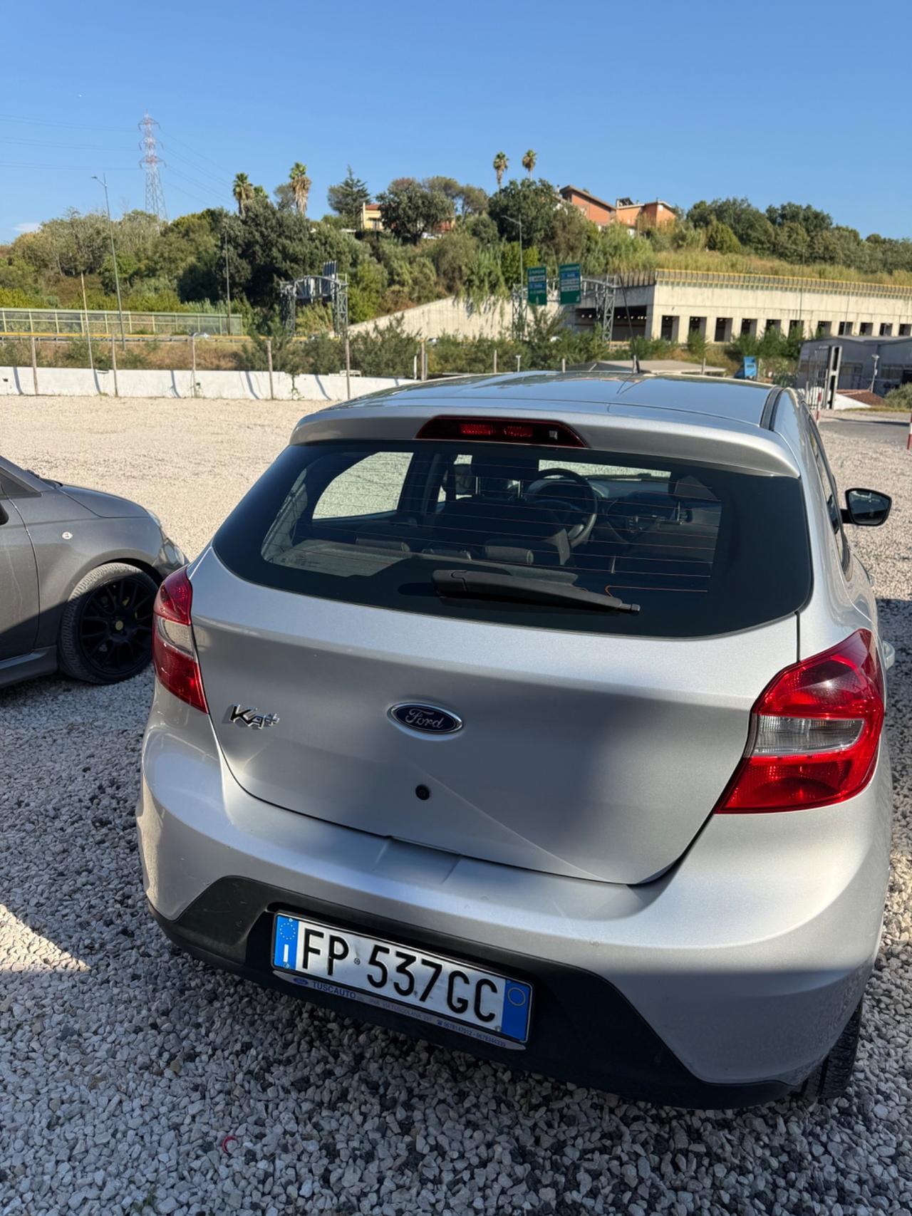 Ford Ka+ 1.2 benzina