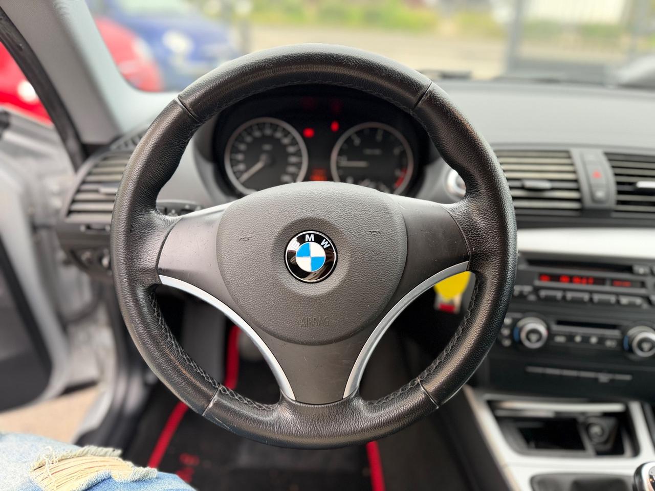 Bmw 118 118d cat 3 porte Futura PARI AL NUOVO