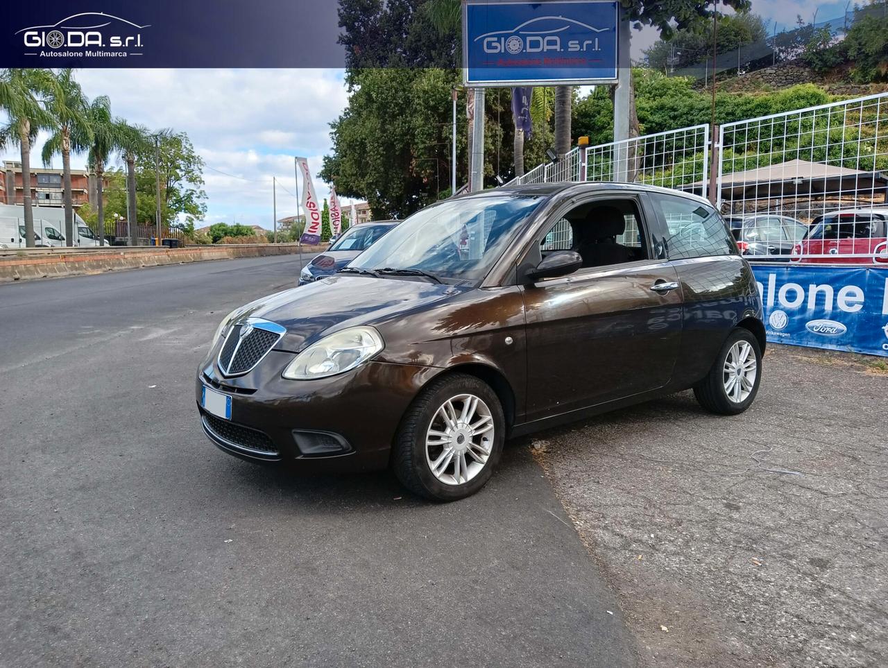 Lancia Ypsilon 1.2 Argento