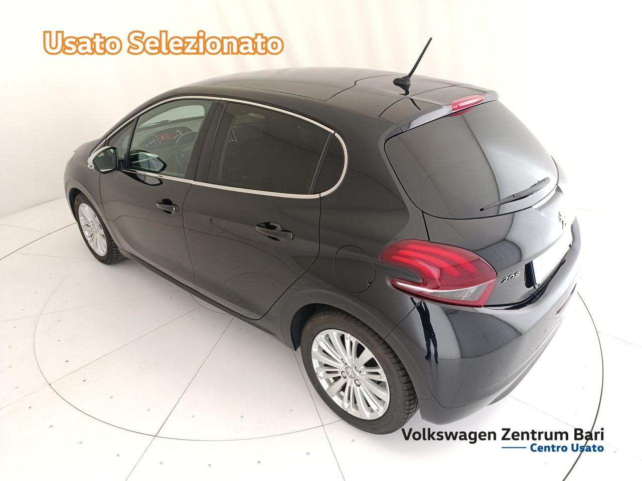Peugeot 208 5p 1.2 puretech allure 82cv