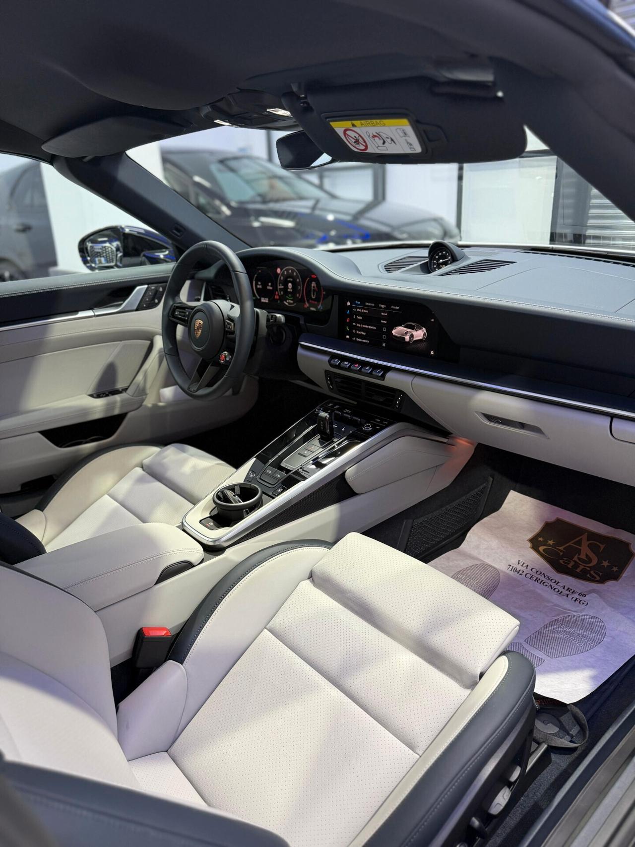 Porsche 911 TARGA 4S GTS