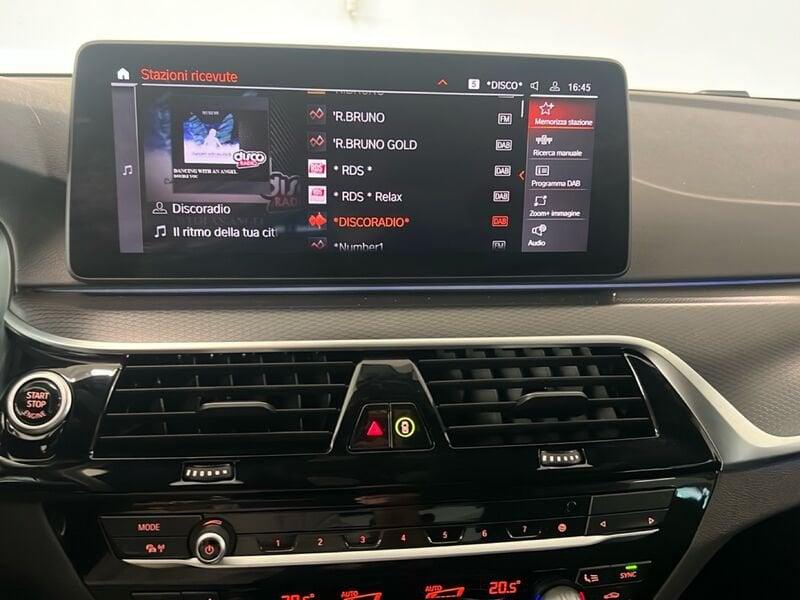 BMW Serie 5 G31 2020 Touring LCI D 530d Touring mhev 48V xdrive Luxury auto