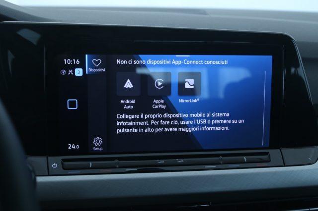 VOLKSWAGEN Golf 1.0 eTSI EVO DSG Life / Neopatentati