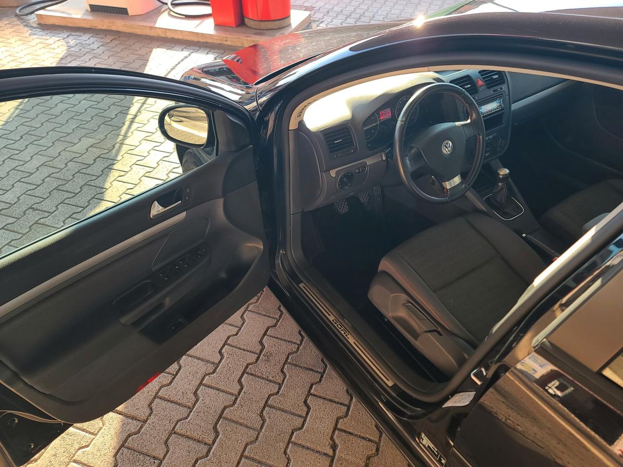 Volkswagen Golf 1.6 BENZ SOLO 80.000KM TAGLIANDI VW