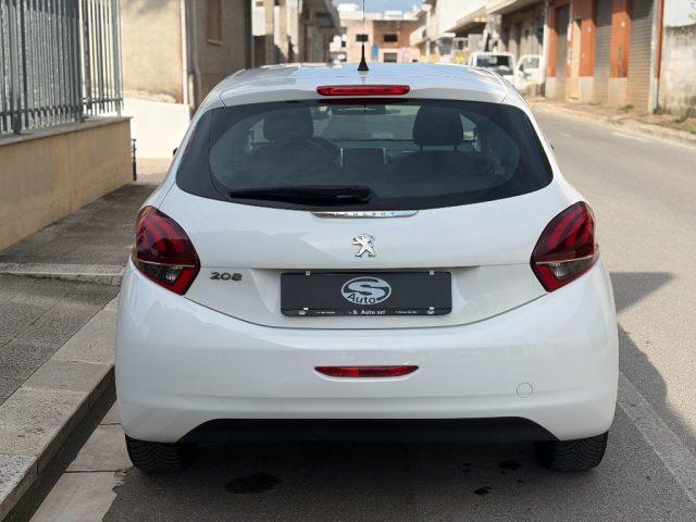 PEUGEOT 208 1.2 82 Business