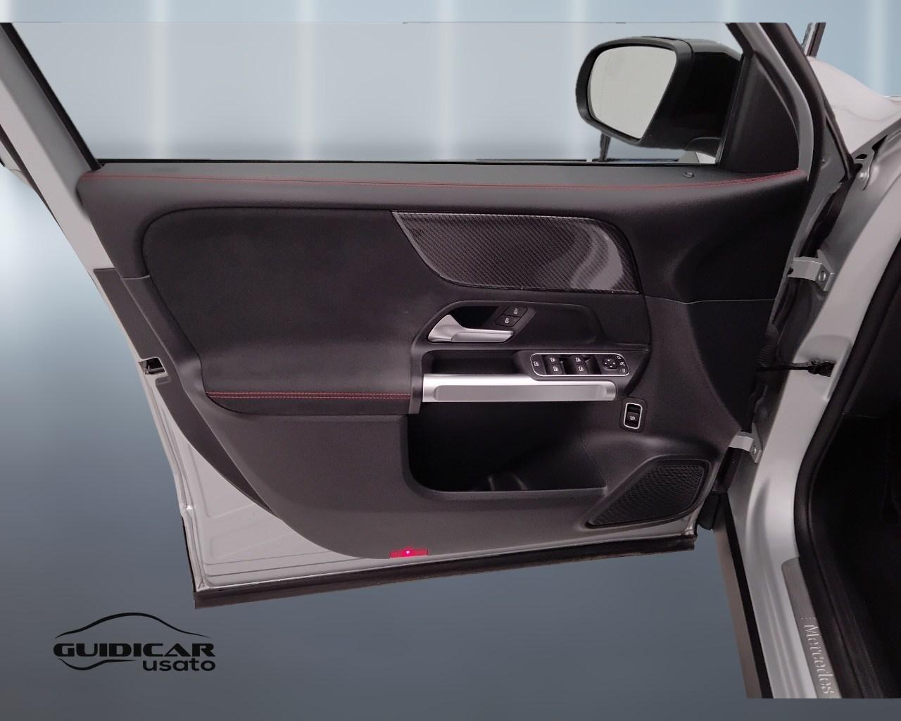 Mercedes-Benz GLB - X247 2019 - GLB 200 d Premium Easy Tech auto