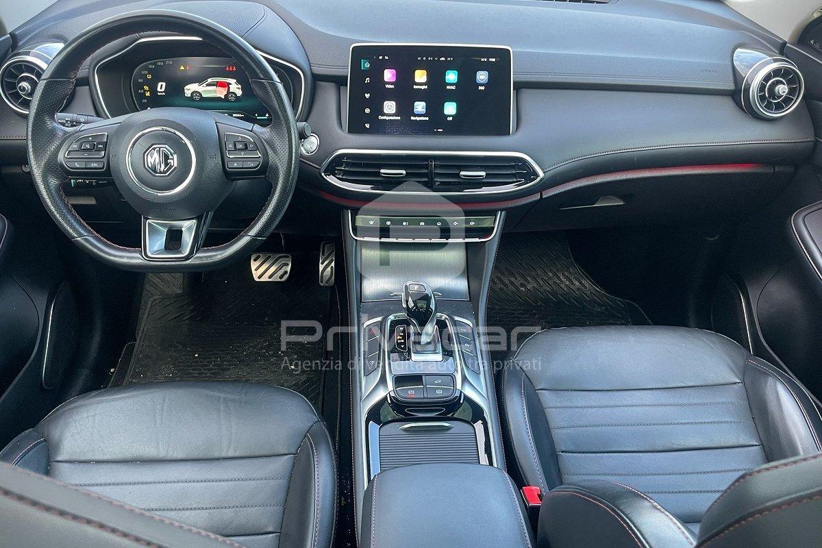 MG HS 1.5T-GDI AT Luxury