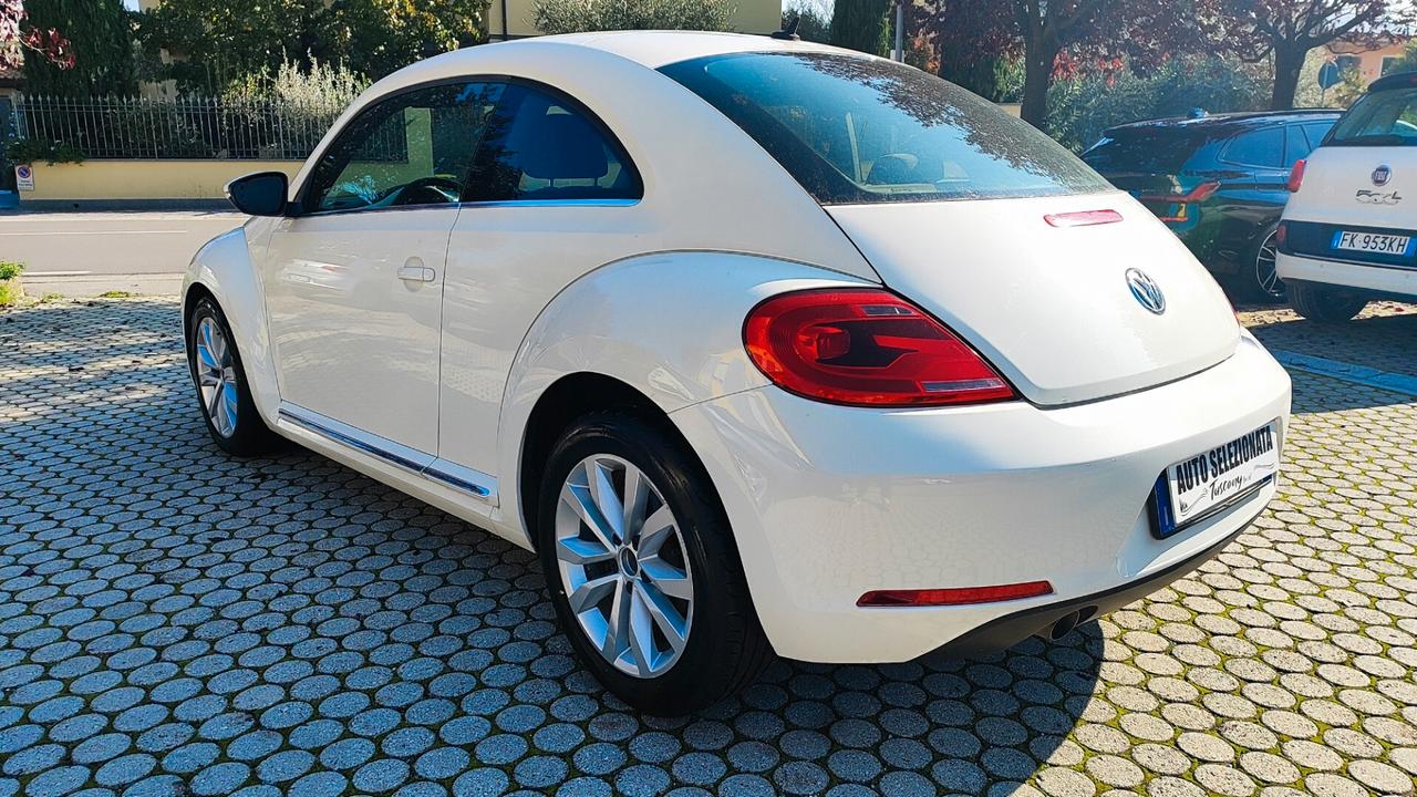 Volkswagen Maggiolino 1.6 TDI Design