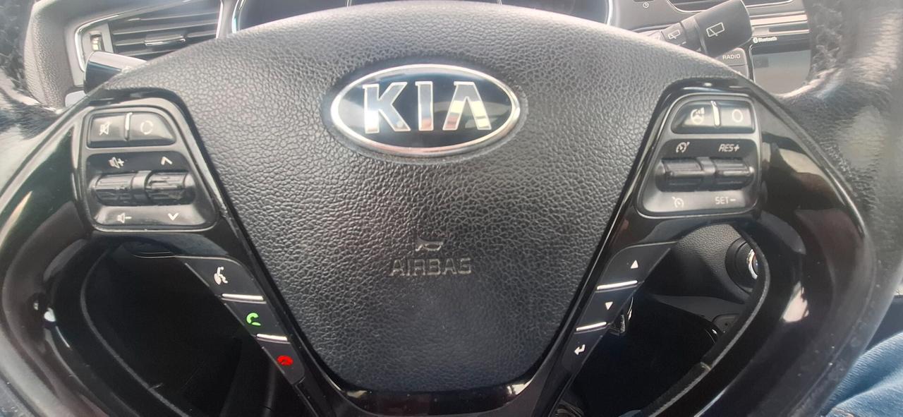 Kia Ceed cee'd 1.6 CRDi 128 CV aut. SW Platinum
