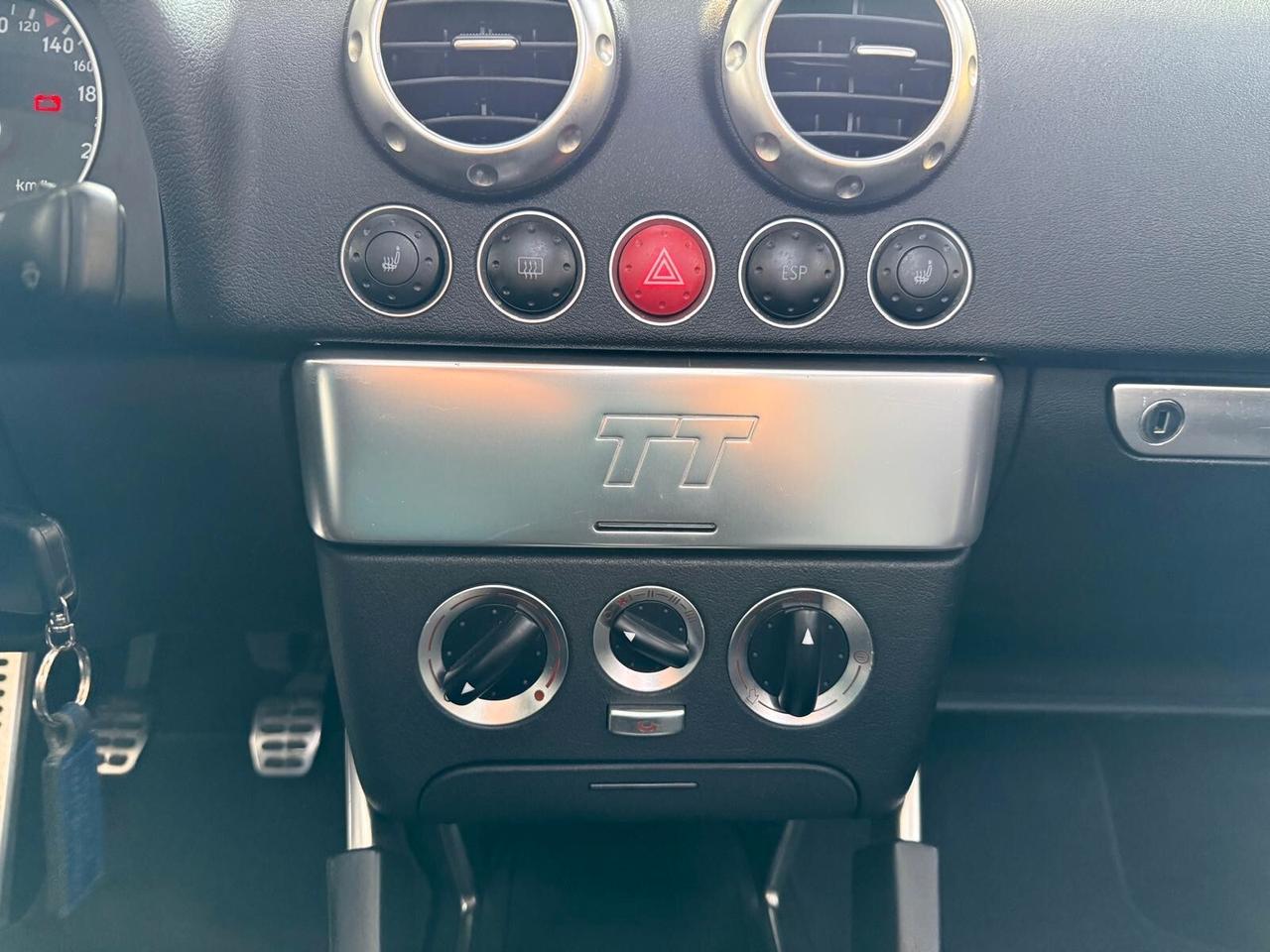 Audi TT Roadster 1.8 T 20V 179 CV cat