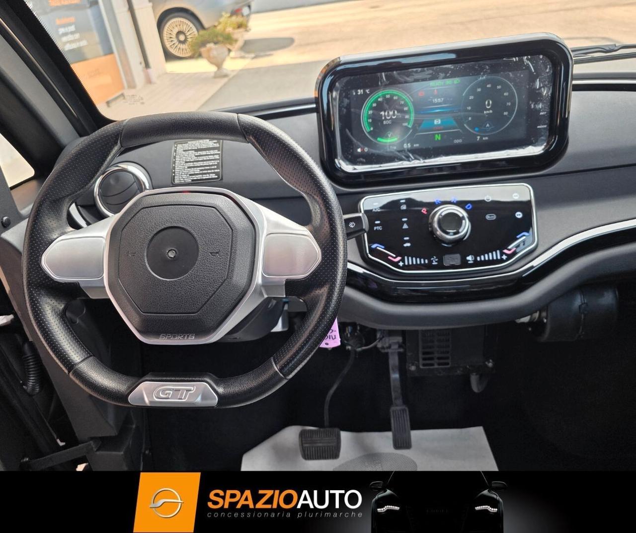 Altro LUQUI EV 300 M1 MINICAR ELETTRICA NEOPATENTATI AM 14 ANNI
