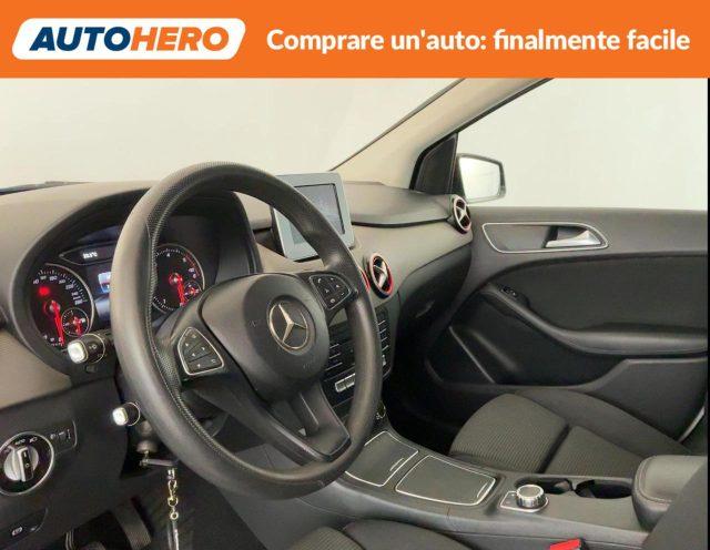 MERCEDES-BENZ B 180 d Automatic Business