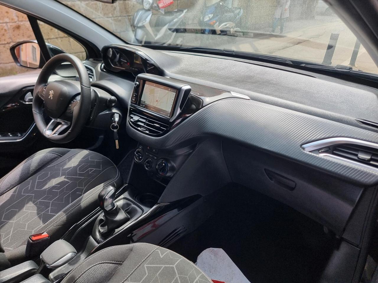 Peugeot 2008 BlueHDi 100 S&S Allure 101 cv 12 mesi garanzia