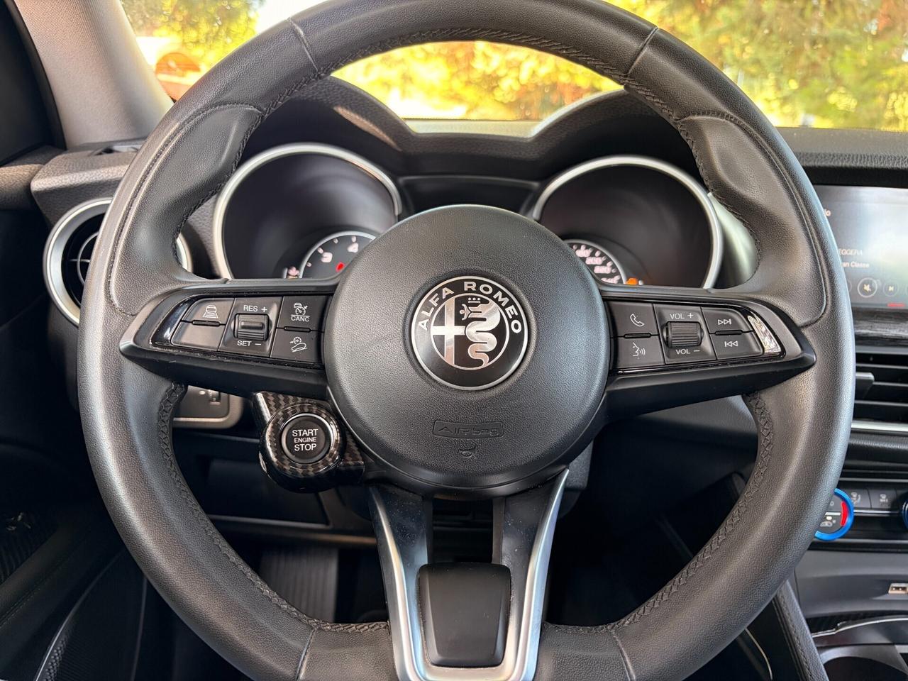 Alfa Romeo Stelvio 2.2 Turbodiesel 190 CV AT8 Q4 Business