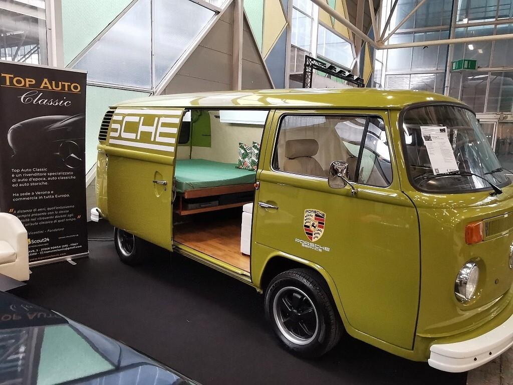 Volkswagen T2 TRANSPORTER PORSCHE SERVICE