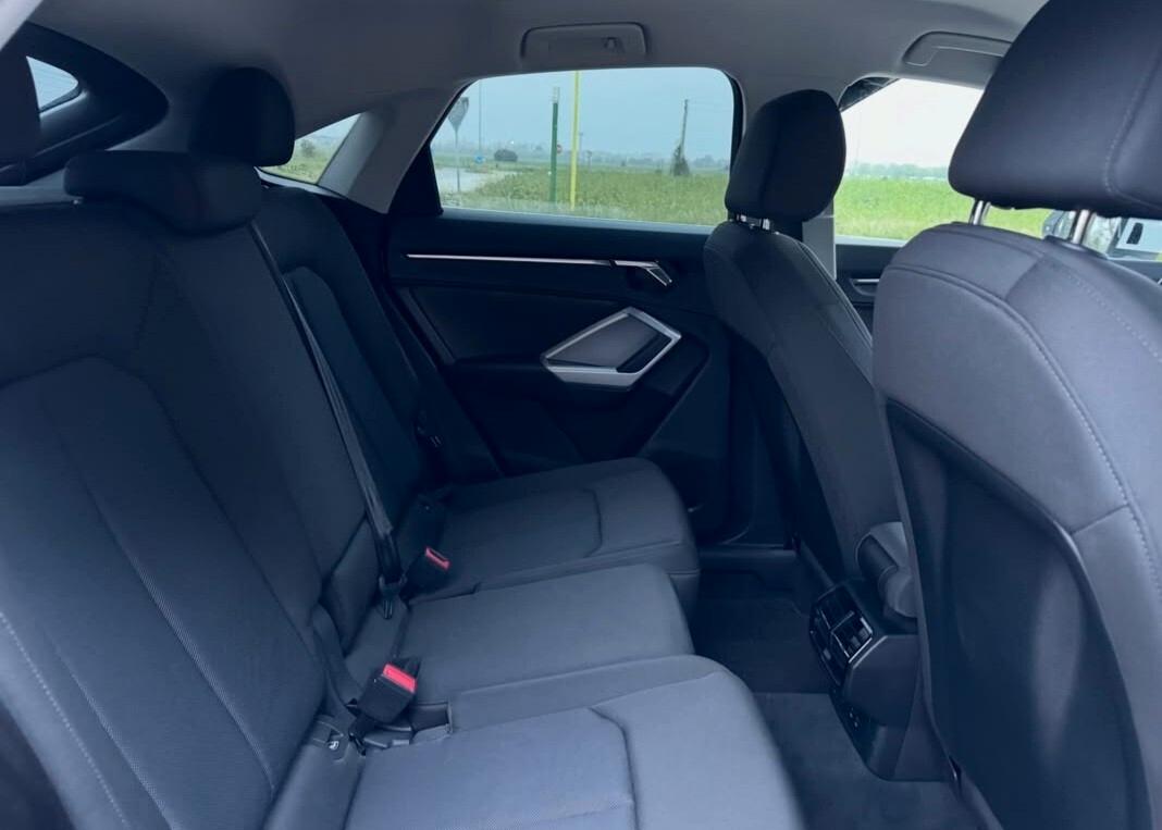 Audi Q3 SPORTBACK 35 TDI S tronic unicoproprietario