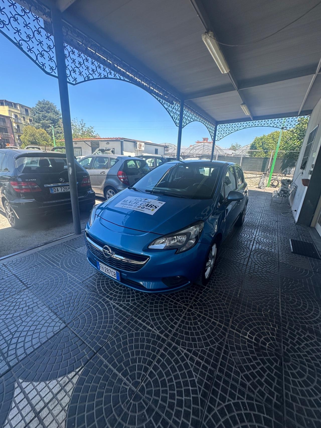 Opel Corsa 1.4 90CV GPL Tech 5 porte b-Color
