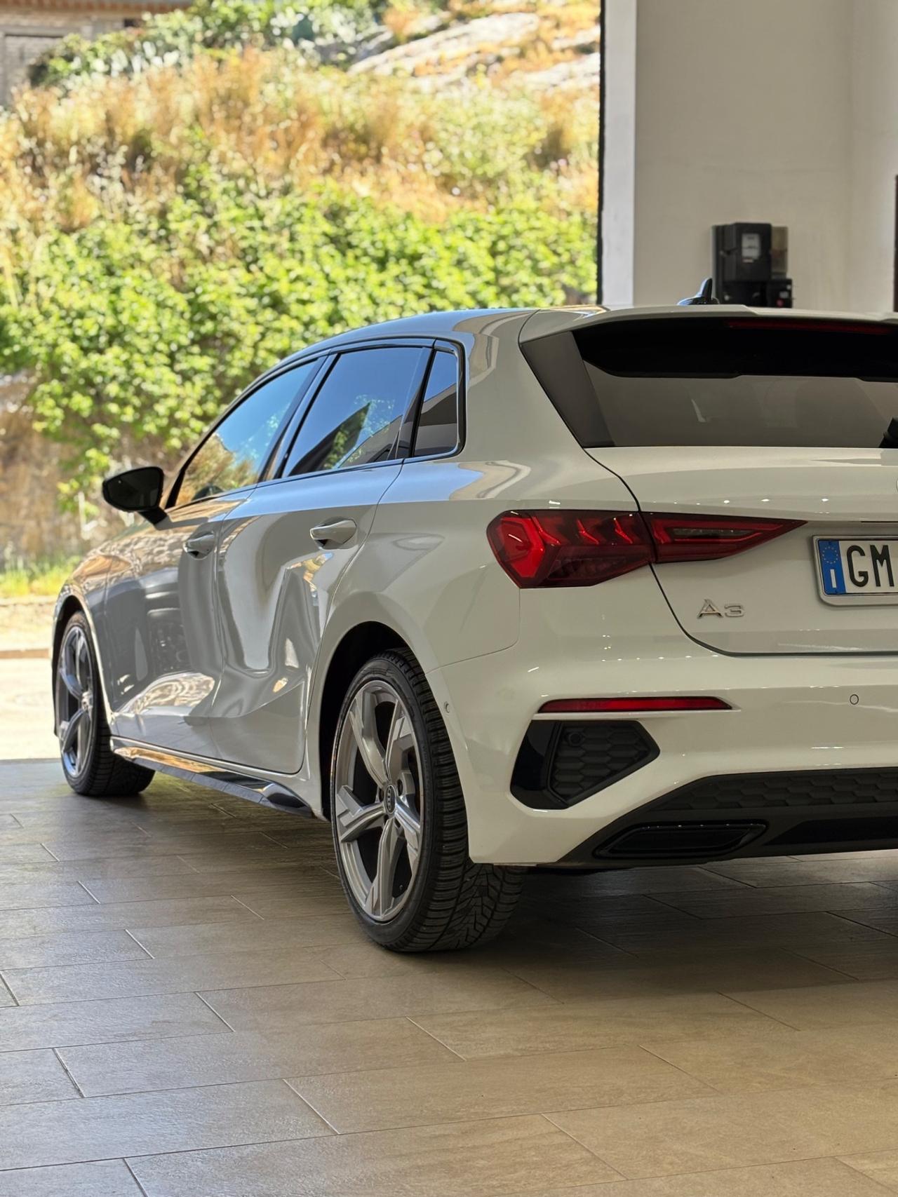 Audi A3 SPB 35 TDI S tronic line edition