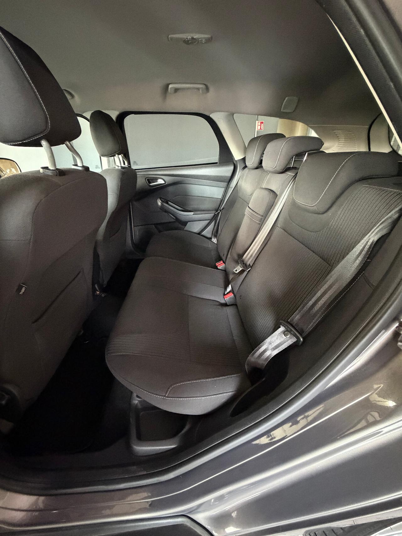 Ford Focus 1.6 TDCi 95CV 5p. Titanium Bs.