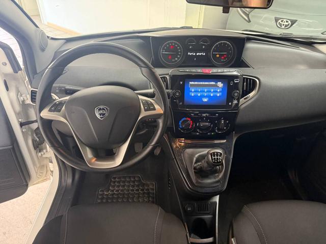LANCIA Ypsilon 1.0 FireFly 5 porte S&S Hybrid Gold