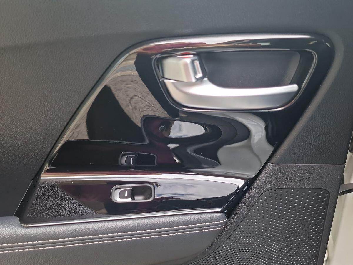 KIA NIRO HEV (FULL-HYBRID) STYLE