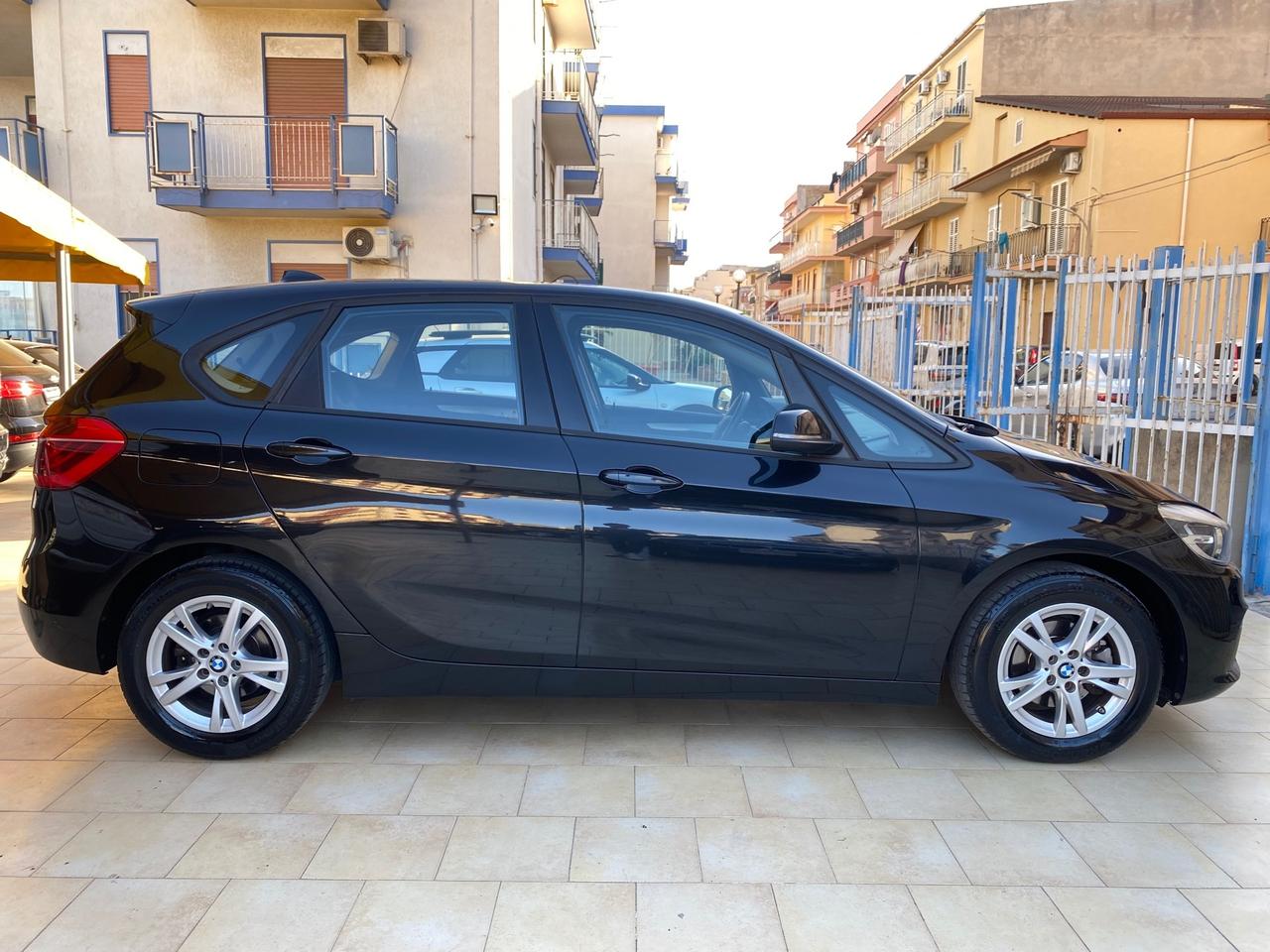 Bmw 216d Active Tourer - Luxury
