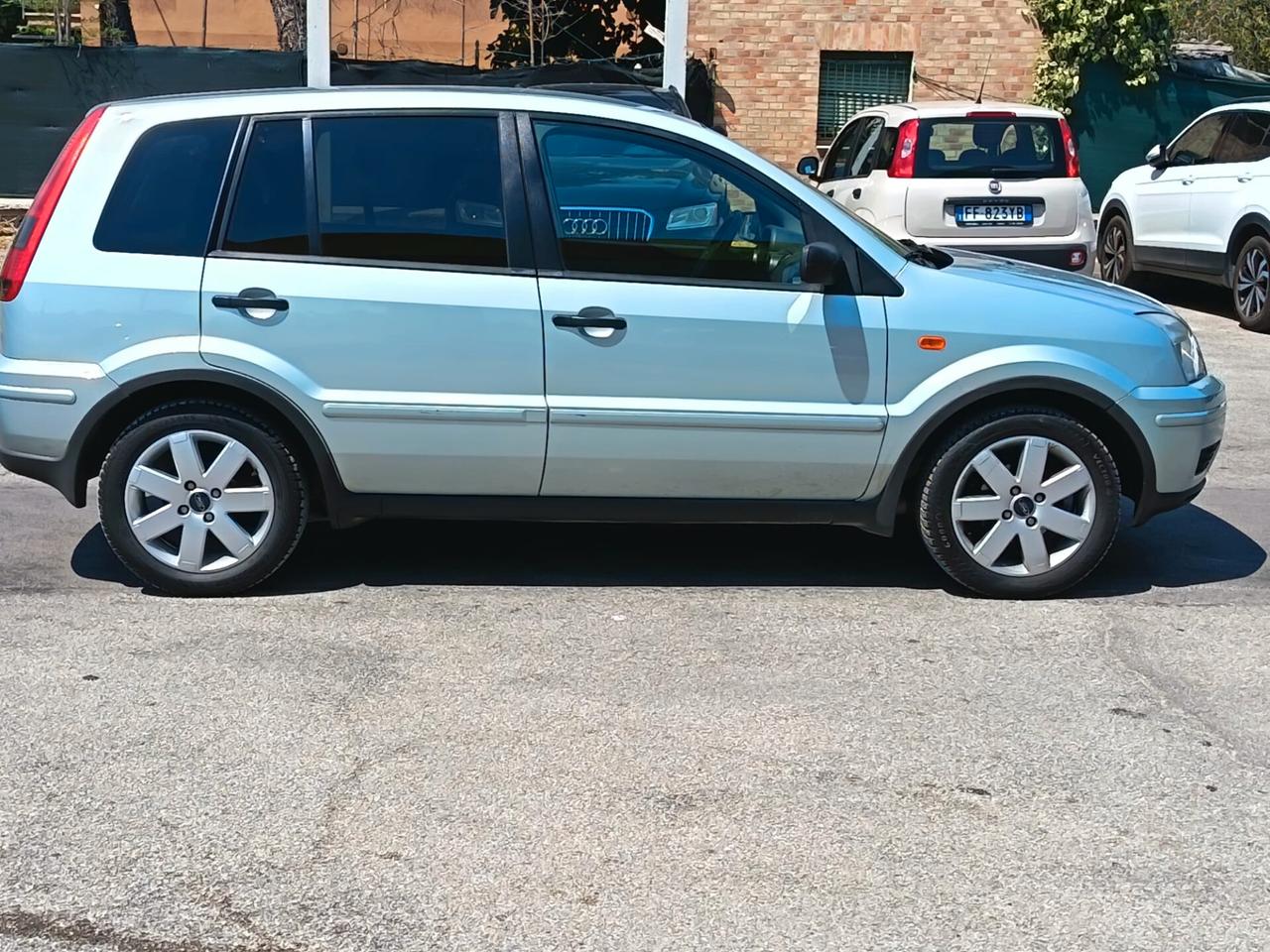 Ford Fusion 1.4 16V 5p. Collection NEOPAT GARANZIA 166.000KM