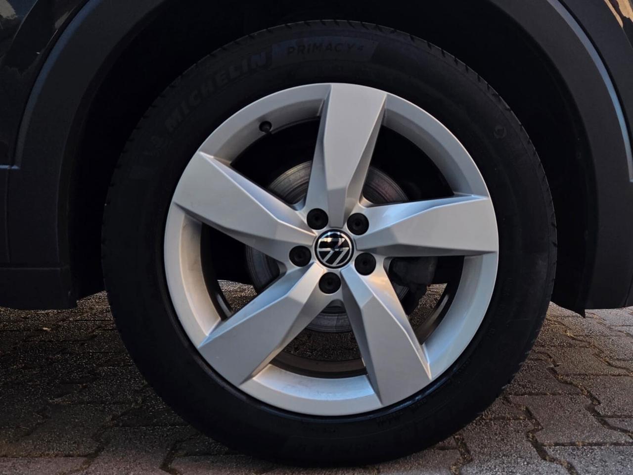 Volkswagen T-Cross 1.0 TSI 110 cv DSG Advanced